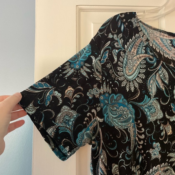 Susan Lawrence Black Paisley Blouse Top Short Sleeve Plus Size 3X - Picture 2 of 7